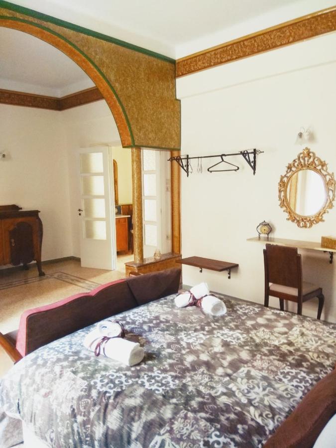 The Manor House In The Old Town Khania